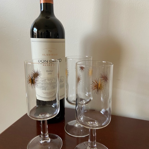 Unique Set of 3 MCM starburst wine glasses. - Picture 2 of 4